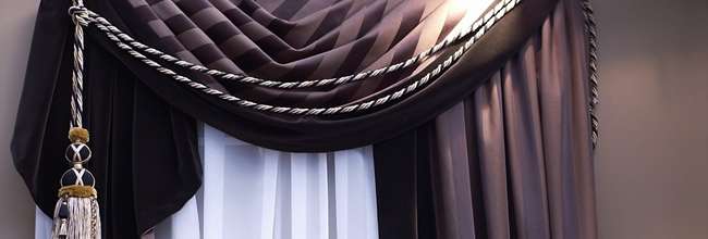 Curtains, Drapes and Blinds